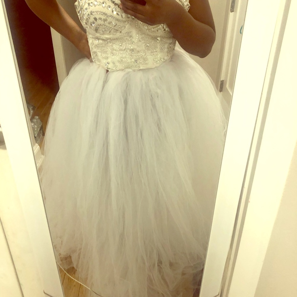Extravagant long white Princess 👸 Tutu skirt